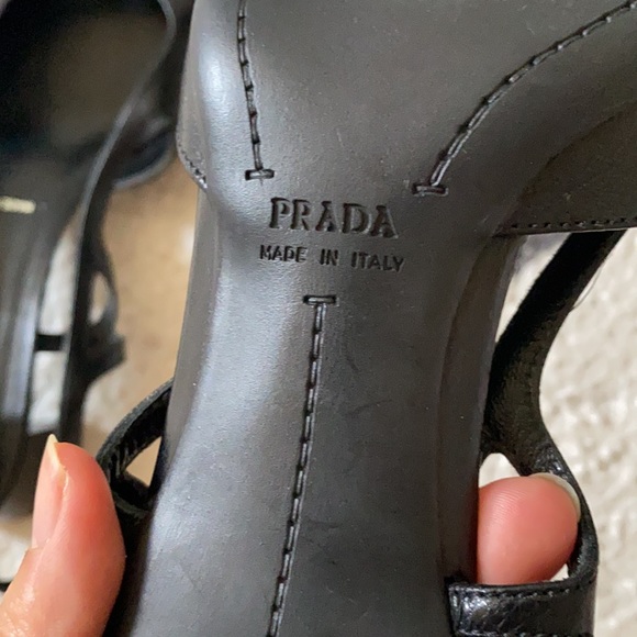 Vintage Prada Mary Jane shoes - Picture 6 of 8